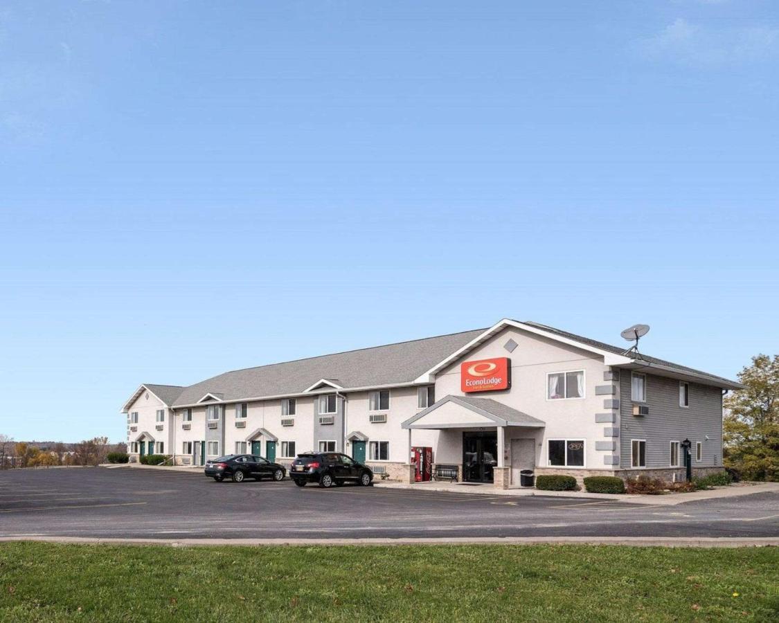 Econo Lodge Inn & Suites Canandaigua Zewnętrze zdjęcie