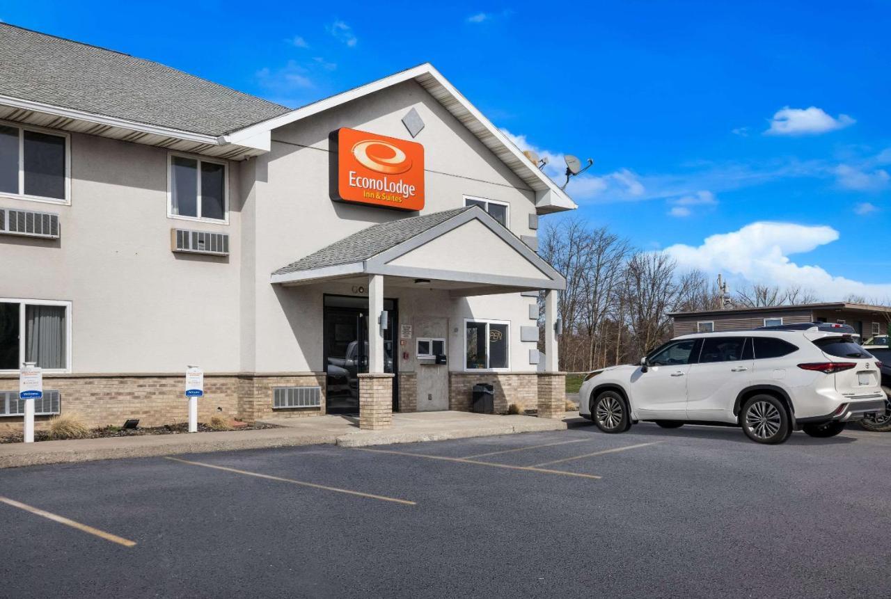 Econo Lodge Inn & Suites Canandaigua Zewnętrze zdjęcie