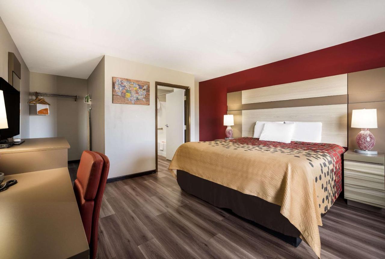 Econo Lodge Inn & Suites Canandaigua Zewnętrze zdjęcie