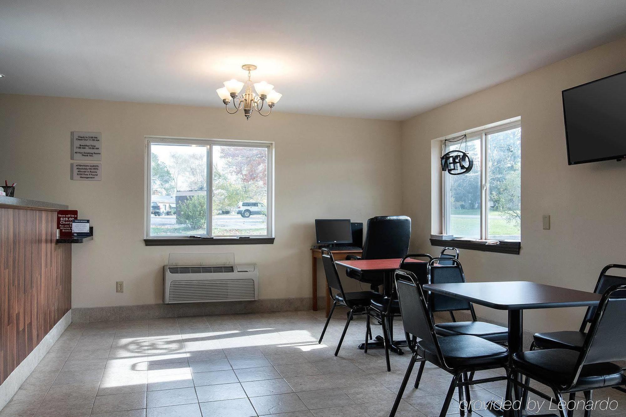Econo Lodge Inn & Suites Canandaigua Zewnętrze zdjęcie